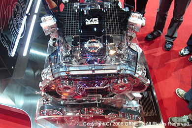 フェアレディZ Z34 エンジン画像