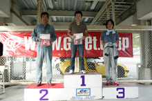 クラス4表彰台