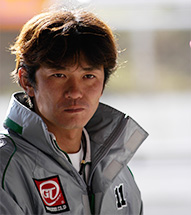 尾本直史監督