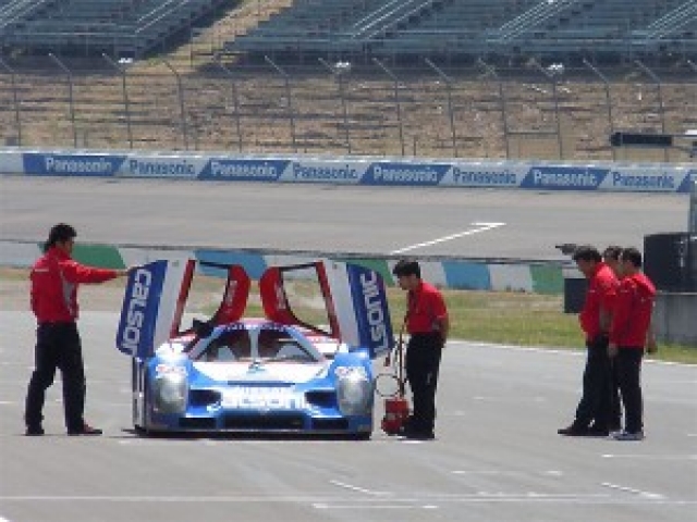 レース前には、日産R92CPのデモランを行われファンを魅了した。