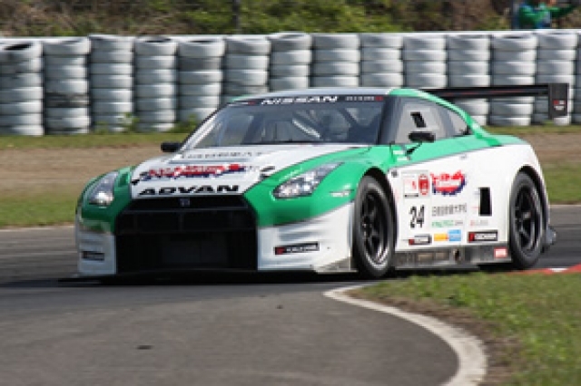 注目を集めたGT-Rは、接触による足回りの修理を余儀なくされ残念な結果となった。次戦を期待したい。