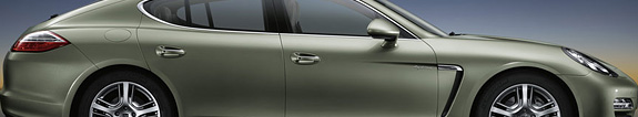 Porsche Panamera S Hybrid （ポルシェ パナメーラ S ハイブリッド）