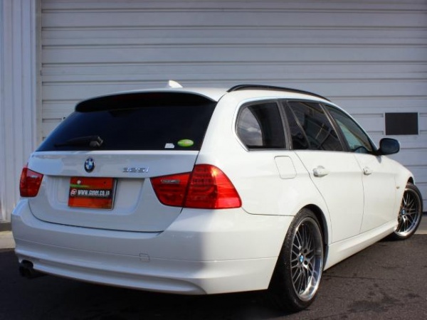 BMW 3Series 325iツーリング