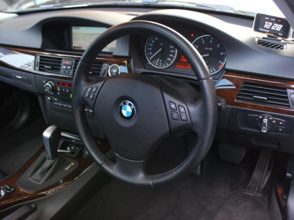 BMW 3Series 325iツーリング
