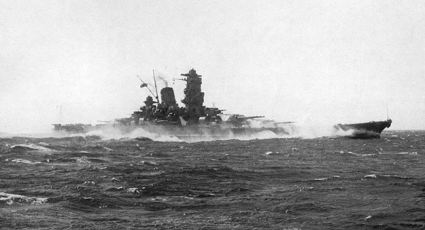 800px-Yamato_Trial_1941