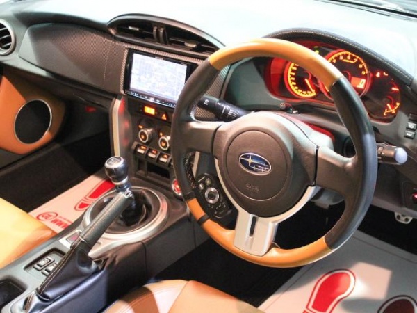 スバル BRZ プレミアムスポーツパッケージ