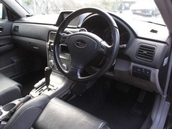 スバル フォレスター クロススポーツ2.0T