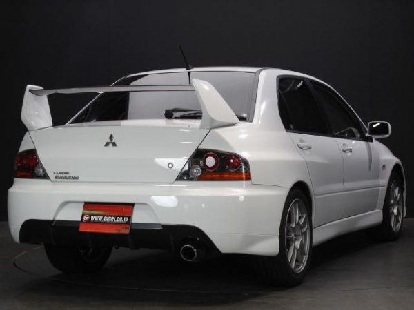 ミツビシ　ランサーエボリューション9　GSR