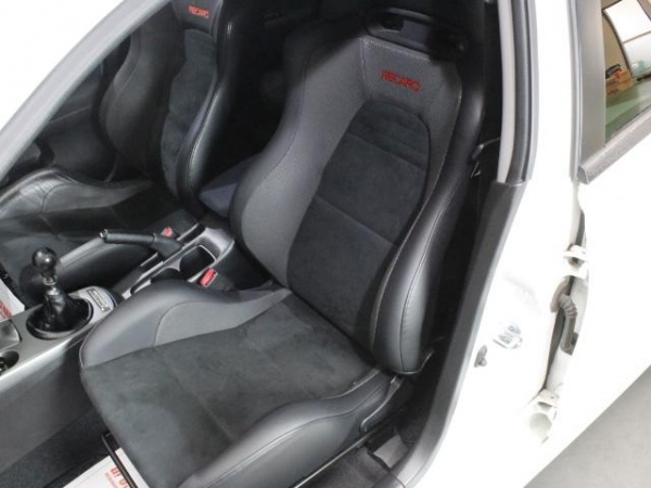 ミツビシ　ランサーエボリューション9　GSR