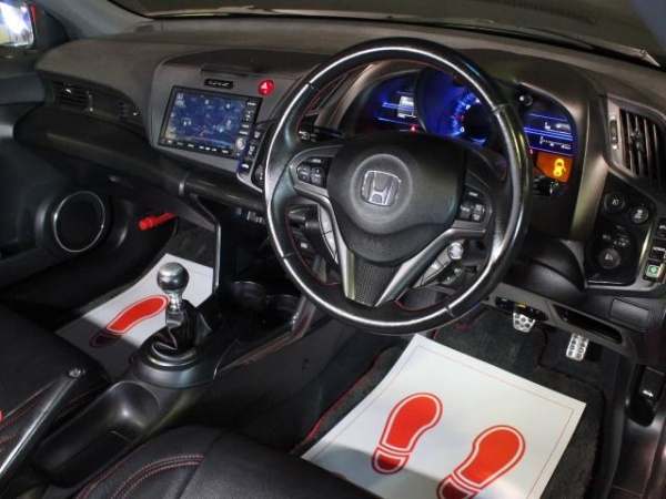 ホンダ CR-Z αマスターレーベル