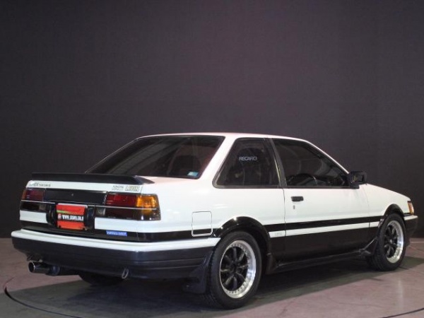 トヨタ レビン GT APEX