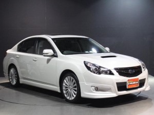 レガシィB4 2.5GT Sパッケージ　フロント2