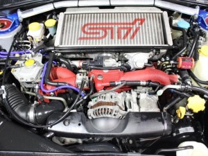 インプレッサWRXSTI エンジンルーム
