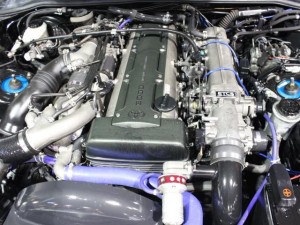 80スープラRZ-S エンジン