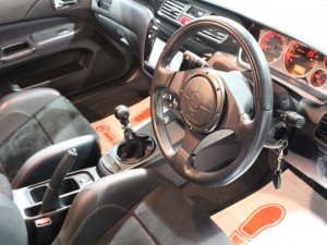ランサーエボリューション9MR　内装