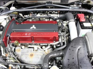ランサーエボリューション9MR　エンジン