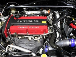 ランサーエボリューション6トミマキ　エンジン