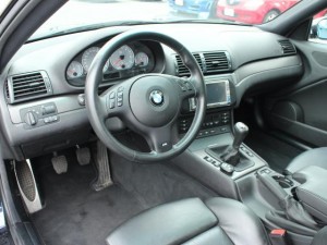 BMW M3 室内
