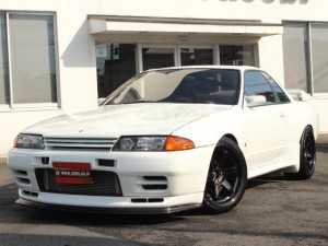 R32スカイラインGT-R　フロント 