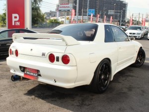 R32スカイラインGT-R　リヤ