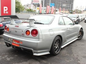 スカイラインGT-R Vスペック　リヤ