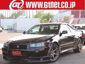 R34スカイラインGT-R Vスペック フロント