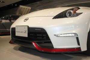 フェアレディZNISMO　フロントバンパー