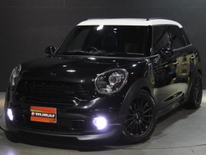 MINIクロスオーバージョンクーパーワークス　フロント