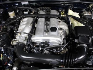 ロードスターRS エンジン画像