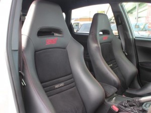 インプレッサWRXSTI　レカロシート画像