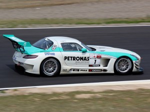 見事、第1戦に引き続き総合優勝を果たした#1 PETRONAS SYNTIUM SLS AMG