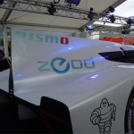 日産が金曜日に発表した『ニッサンZEOD RC』のモックアップ車輌。2014年に環境技術を採り入れるチームに用意される参戦特別枠“ガレージNo.56”から出場することが決まり、ファンに向けてお披露目された。ユニークな車体の電気自動車で来年の24時間レースに参戦する