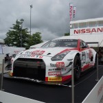 ミシュランブースと日産ブース。日産ブースのGT-Rはブランパン24時間レースに参戦した車輌。