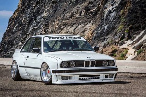1989-bmw-325is-pandem-widebody-kit