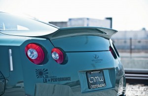 2009-nissan-gtr-vollkommen-design-ducklid-trunk-09