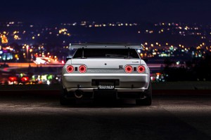 1990-nissan-skyline-gt-r-led-taillights-1