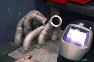 f-performance-shop-tour-custom-turbo-manifold