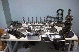 f-performance-shop-tour-engine-assembly