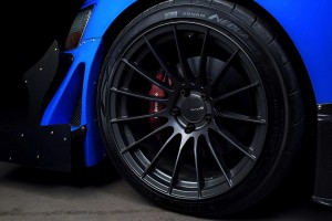 2002-mitsubishi-lancer-evolution-vii-enkei-rs05rr-wheel