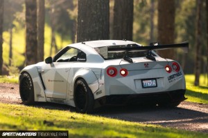 liberty-walk-r35-gtr_34