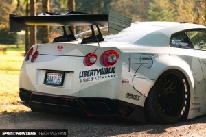 liberty-walk-r35-gtr_35