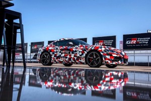 001-toyota-supra-a90-prototype-front-beauty.JPG