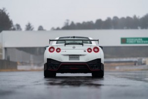 2020nismo_gt-r_thum - 9