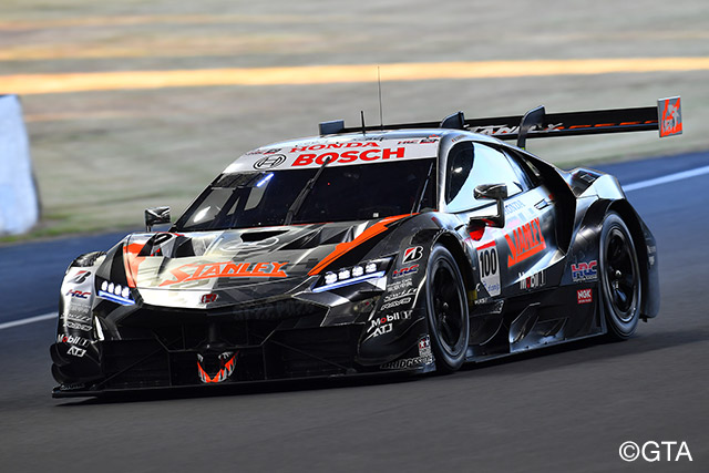 Rd8_Qualifying_01