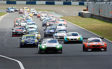 スーパー耐久２０１３風景