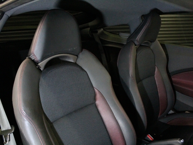 CR-Z αマスターレーベル No.32