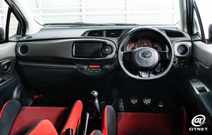 GRMN_Vitz_03