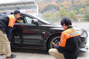 テストドライバー：青木孝之選手 2枚目